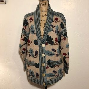 Cricket 100% wool vintage sweater, size small